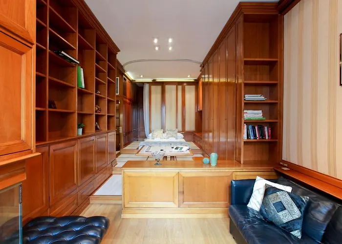 San Babila דירה *